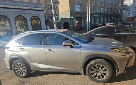 Lexus NX I, 2017 год, 2 790 000 рублей, 9 фотография