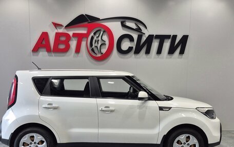 KIA Soul II рестайлинг, 2016 год, 1 396 000 рублей, 8 фотография