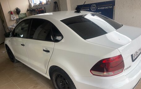 Volkswagen Polo VI (EU Market), 2019 год, 800 000 рублей, 3 фотография