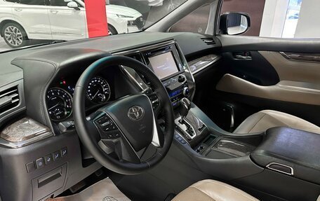 Toyota Alphard III, 2019 год, 5 500 000 рублей, 10 фотография
