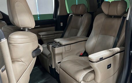 Toyota Alphard III, 2019 год, 5 500 000 рублей, 13 фотография