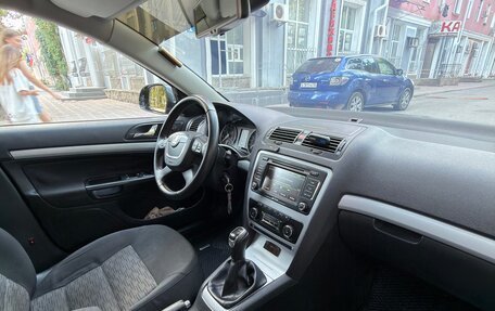 Skoda Octavia, 2011 год, 820 000 рублей, 4 фотография