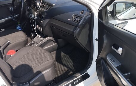KIA Rio III рестайлинг, 2017 год, 599 000 рублей, 4 фотография
