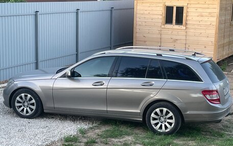 Mercedes-Benz C-Класс, 2008 год, 1 100 000 рублей, 4 фотография
