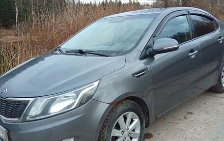 KIA Rio III рестайлинг, 2012 год, 700 000 рублей, 3 фотография