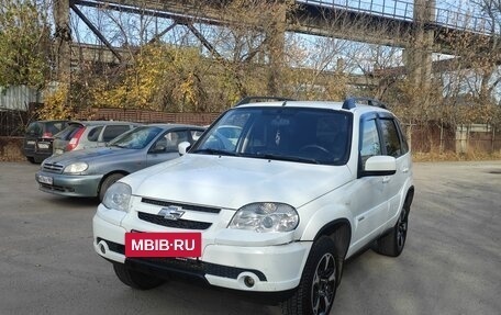 Chevrolet Niva I рестайлинг, 2012 год, 395 000 рублей, 3 фотография