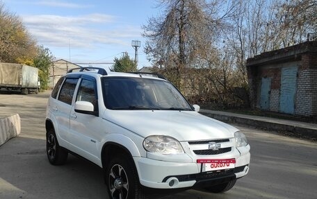 Chevrolet Niva I рестайлинг, 2012 год, 395 000 рублей, 2 фотография