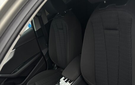 Audi A4, 2016 год, 1 814 000 рублей, 3 фотография