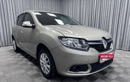 Renault Sandero II рестайлинг, 2018 год, 1 049 000 рублей, 3 фотография