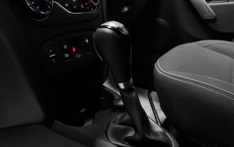 Renault Sandero II рестайлинг, 2018 год, 1 049 000 рублей, 28 фотография