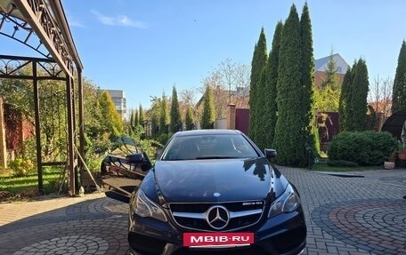 Mercedes-Benz E-Класс, 2015 год, 2 200 000 рублей, 4 фотография