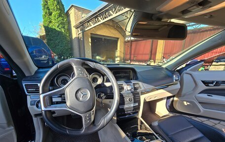 Mercedes-Benz E-Класс, 2015 год, 2 200 000 рублей, 10 фотография