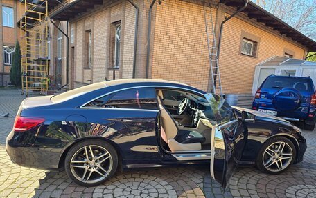Mercedes-Benz E-Класс, 2015 год, 2 200 000 рублей, 6 фотография