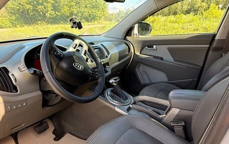KIA Sportage III, 2011 год, 1 085 000 рублей, 16 фотография