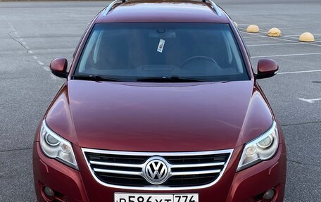 Volkswagen Tiguan I, 2011 год, 850 000 рублей, 1 фотография