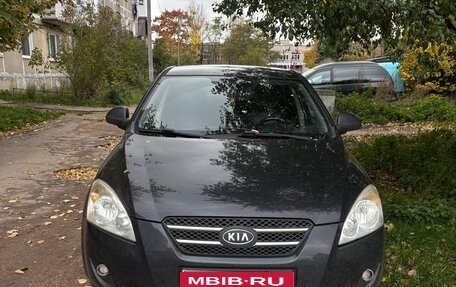 KIA cee'd I рестайлинг, 2008 год, 650 000 рублей, 1 фотография