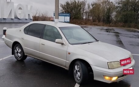 Toyota Camry V40, 1996 год, 250 000 рублей, 2 фотография