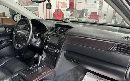 Toyota Camry, 2014 год, 1 499 000 рублей, 14 фотография