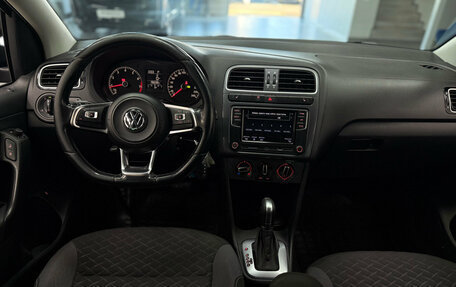 Volkswagen Polo VI (EU Market), 2018 год, 1 040 000 рублей, 8 фотография