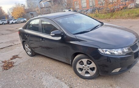 KIA Cerato III, 2010 год, 650 000 рублей, 4 фотография