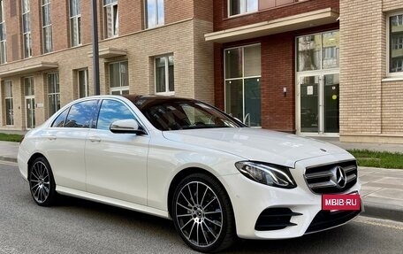Mercedes-Benz E-Класс, 2017 год, 3 800 000 рублей, 2 фотография