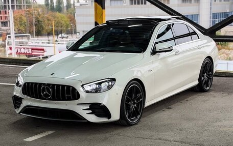 Mercedes-Benz E-Класс AMG, 2022 год, 7 600 000 рублей, 2 фотография