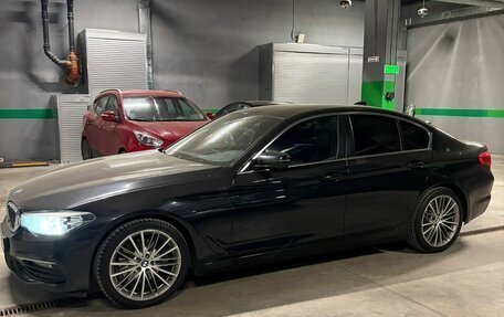 BMW 5 серия, 2019 год, 2 990 000 рублей, 2 фотография