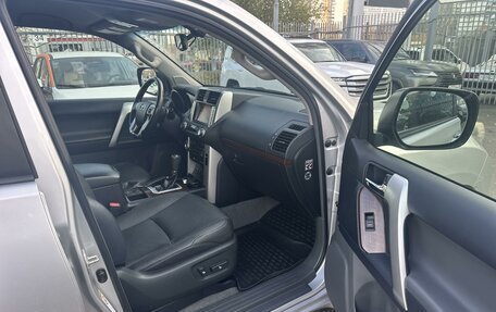 Toyota Land Cruiser Prado 150 рестайлинг, 2013 год, 3 275 000 рублей, 6 фотография