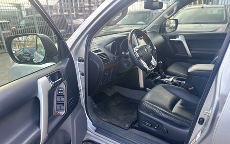 Toyota Land Cruiser Prado 150 рестайлинг, 2013 год, 3 275 000 рублей, 8 фотография
