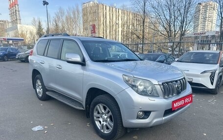 Toyota Land Cruiser Prado 150 рестайлинг, 2013 год, 3 275 000 рублей, 2 фотография