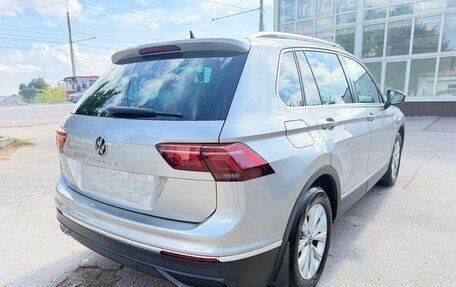 Volkswagen Tiguan II, 2022 год, 2 920 000 рублей, 5 фотография