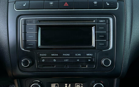 Volkswagen Polo VI (EU Market), 2014 год, 820 000 рублей, 17 фотография