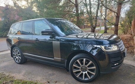 Land Rover Range Rover IV рестайлинг, 2017 год, 3 800 000 рублей, 2 фотография
