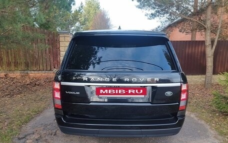 Land Rover Range Rover IV рестайлинг, 2017 год, 3 800 000 рублей, 4 фотография
