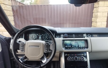 Land Rover Range Rover IV рестайлинг, 2017 год, 3 800 000 рублей, 13 фотография