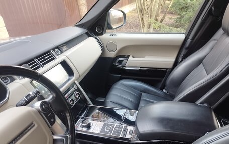 Land Rover Range Rover IV рестайлинг, 2017 год, 3 800 000 рублей, 15 фотография