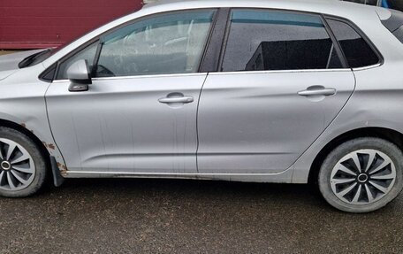 Citroen C4 II рестайлинг, 2011 год, 450 000 рублей, 3 фотография