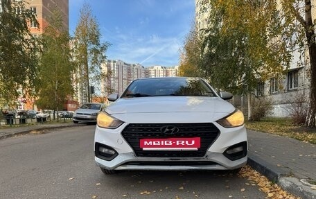 Hyundai Solaris II рестайлинг, 2019 год, 850 000 рублей, 2 фотография