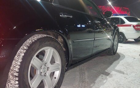 Chrysler 300C II, 2008 год, 1 200 000 рублей, 16 фотография