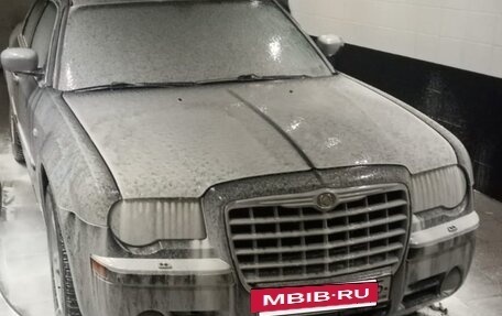 Chrysler 300C II, 2008 год, 1 200 000 рублей, 2 фотография