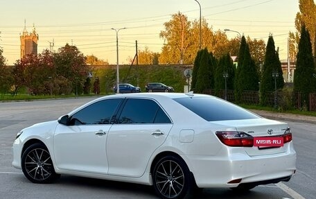 Toyota Camry, 2015 год, 1 600 000 рублей, 8 фотография