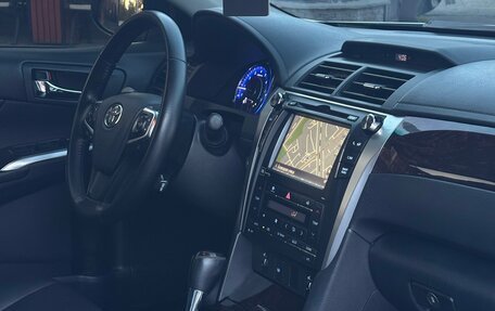 Toyota Camry, 2015 год, 1 600 000 рублей, 28 фотография