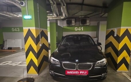BMW 5 серия, 2011 год, 3 000 000 рублей, 3 фотография