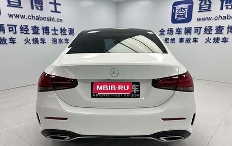 Mercedes-Benz A-Класс, 2022 год, 1 490 000 рублей, 4 фотография