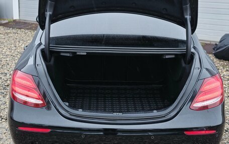Mercedes-Benz E-Класс, 2016 год, 1 820 000 рублей, 11 фотография