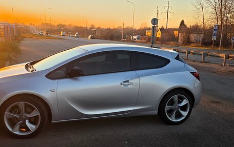 Opel Astra J, 2011 год, 770 000 рублей, 3 фотография