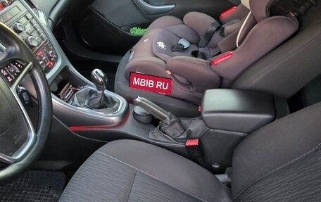 Opel Astra J, 2011 год, 770 000 рублей, 12 фотография