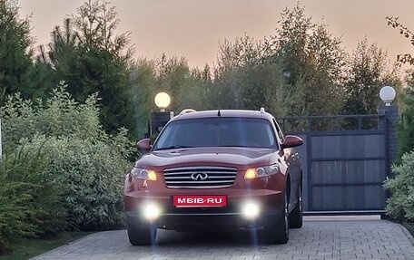Infiniti FX I, 2007 год, 1 000 000 рублей, 1 фотография