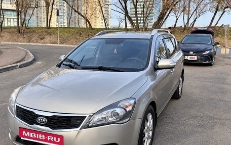 KIA cee'd I рестайлинг, 2010 год, 730 000 рублей, 2 фотография