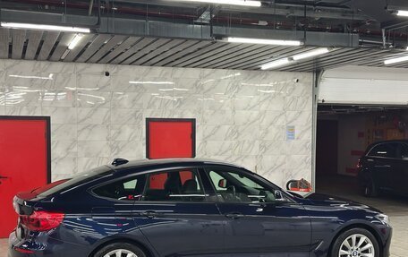 BMW 3 серия, 2017 год, 2 800 000 рублей, 6 фотография